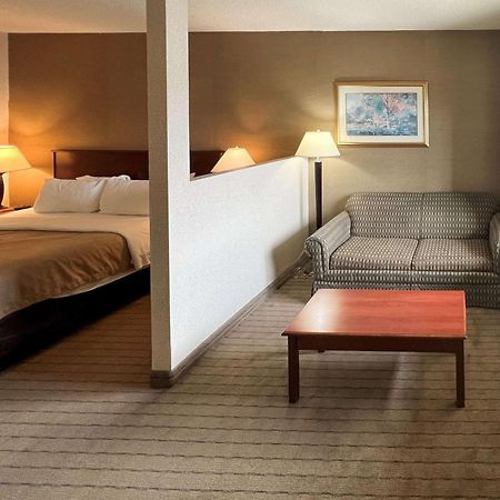 Quality Inn & Suites Grants - I-40 מראה חיצוני תמונה