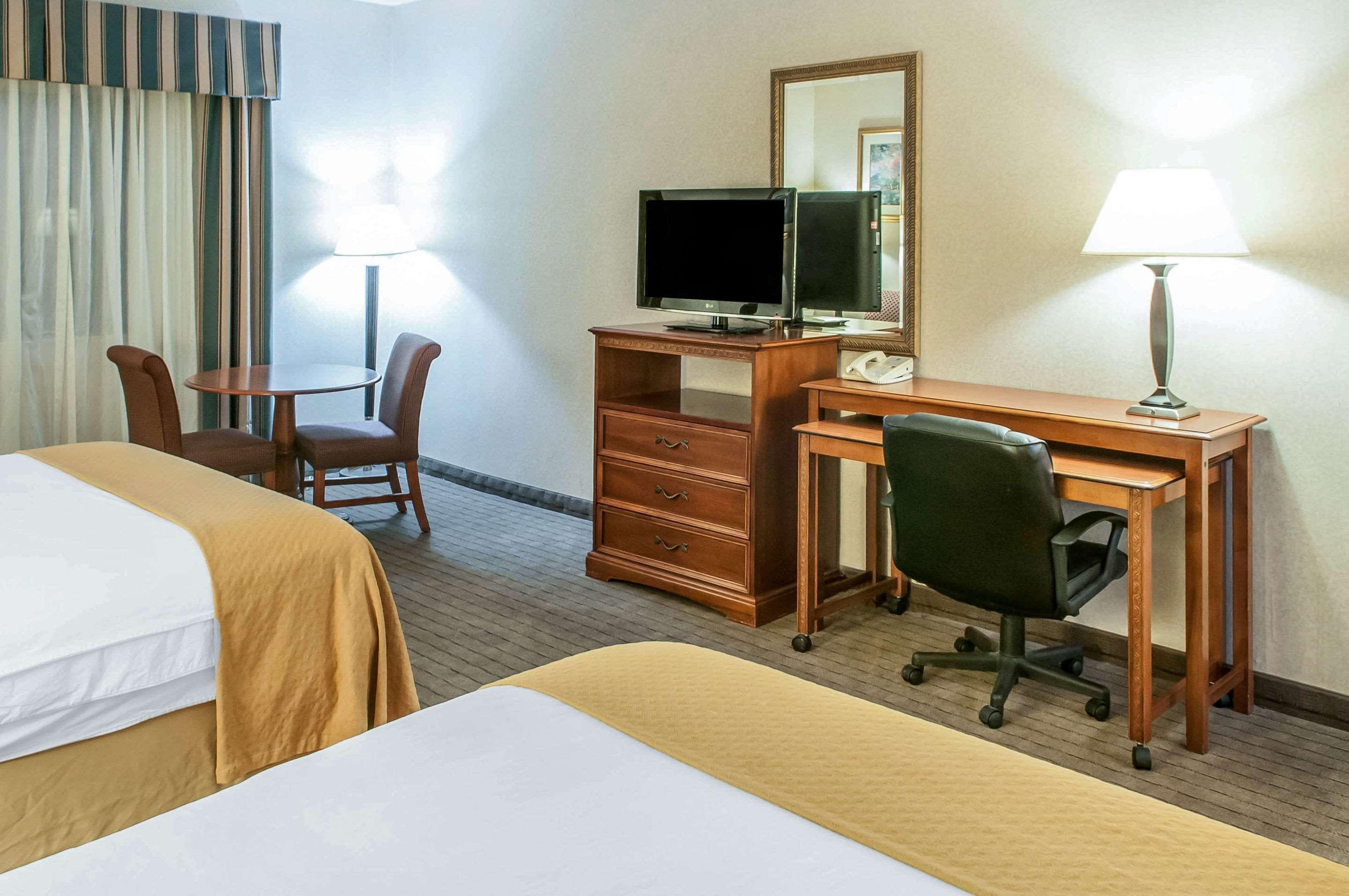 Quality Inn & Suites Grants - I-40 מראה חיצוני תמונה