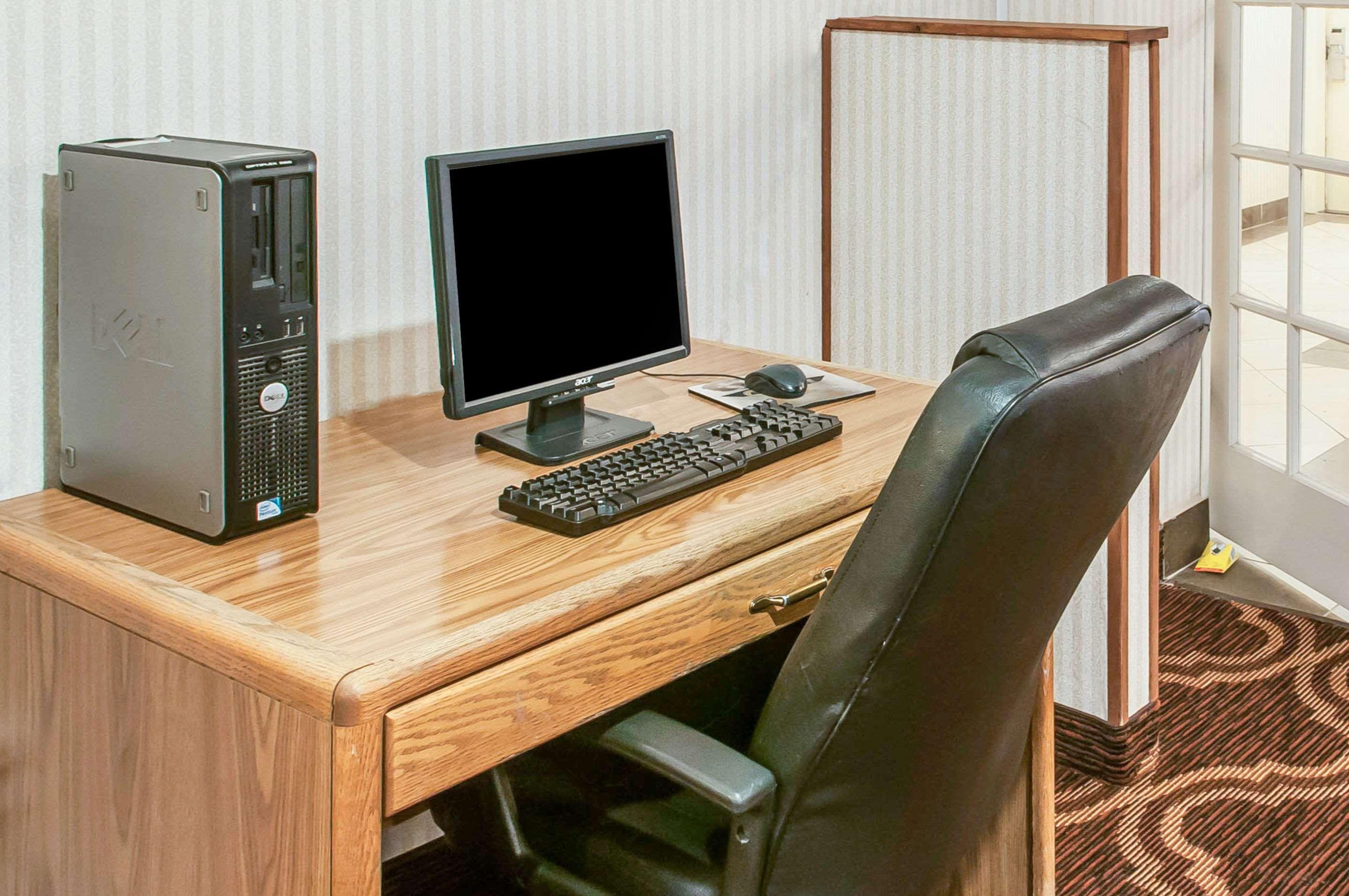 Quality Inn & Suites Grants - I-40 מראה חיצוני תמונה