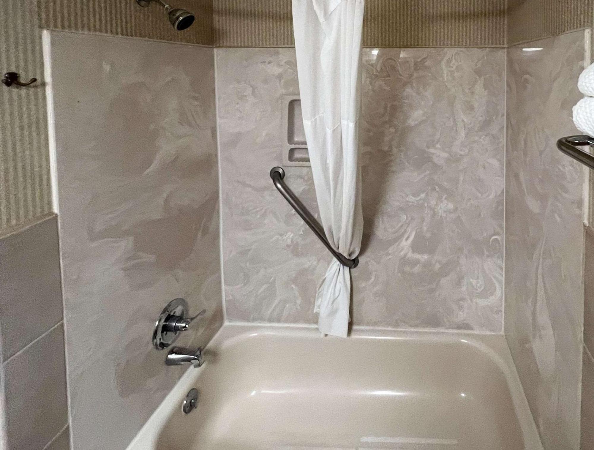 Quality Inn & Suites Grants - I-40 מראה חיצוני תמונה