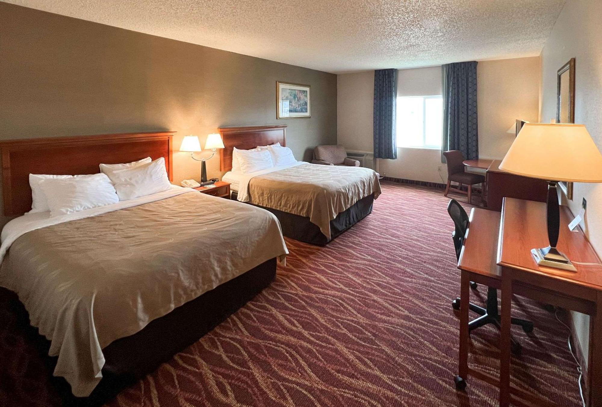 Quality Inn & Suites Grants - I-40 מראה חיצוני תמונה