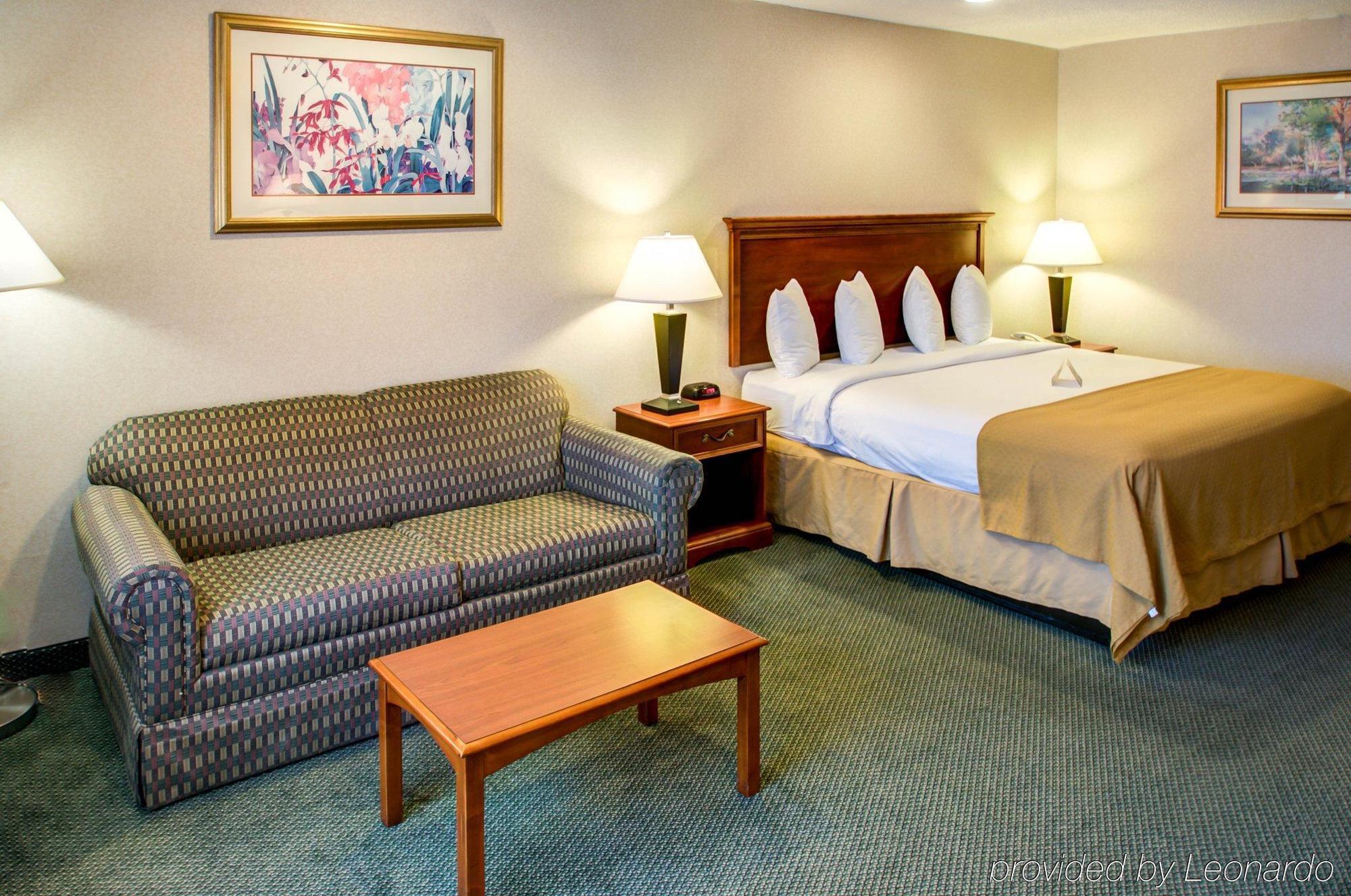 Quality Inn & Suites Grants - I-40 מראה חיצוני תמונה